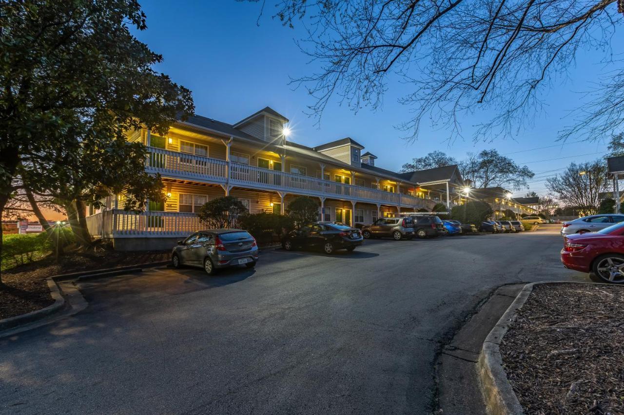Hometowne Studios By Red Roof Atlanta Ne - Norcross South Extérieur photo