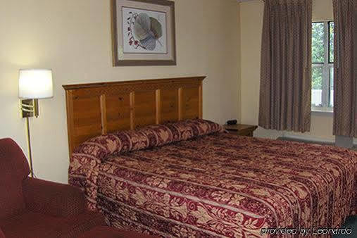 Hometowne Studios By Red Roof Atlanta Ne - Norcross South Extérieur photo