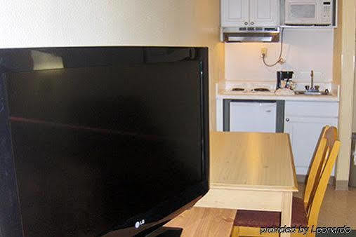 Hometowne Studios By Red Roof Atlanta Ne - Norcross South Extérieur photo
